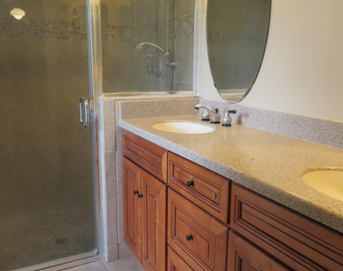 2321 Mantilla Avenue Se - Photo Thumbnail 15