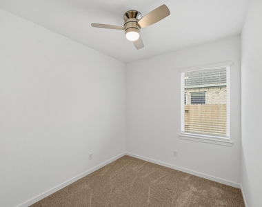 9743 Avalon View Drive - Photo Thumbnail 12