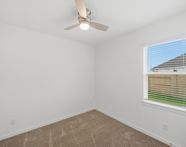 9743 Avalon View Drive - Photo Thumbnail 7