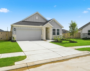 9743 Avalon View Drive - Photo Thumbnail 1