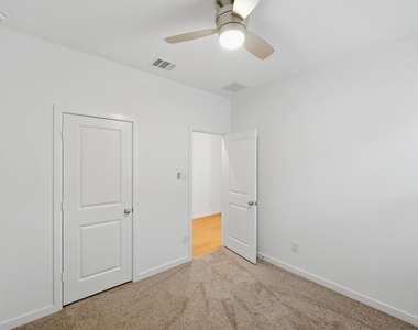 9743 Avalon View Drive - Photo Thumbnail 11
