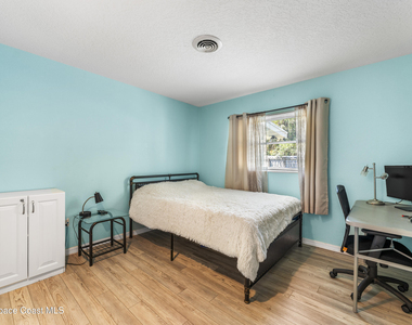 116 Royal Palm Avenue - Photo Thumbnail 12