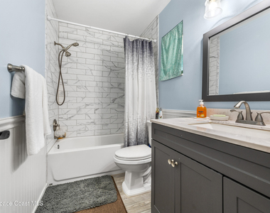 116 Royal Palm Avenue - Photo Thumbnail 17