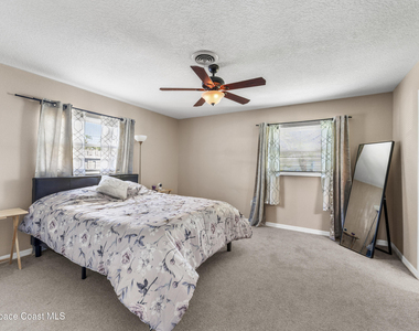 116 Royal Palm Avenue - Photo Thumbnail 14