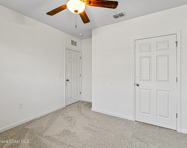 465 Sorrento Drive - Photo Thumbnail 24