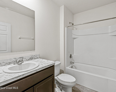 465 Sorrento Drive - Photo Thumbnail 27