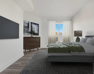 2nd Avenue - Photo Thumbnail 2