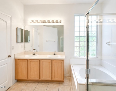 3050 Purple Martin Lane - Photo Thumbnail 31