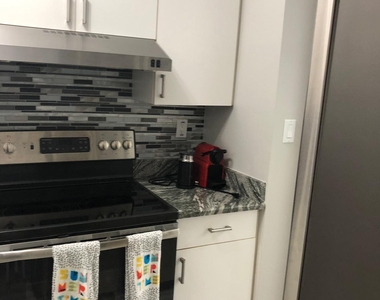 3190 N Atlantic Avenue - Photo Thumbnail 5