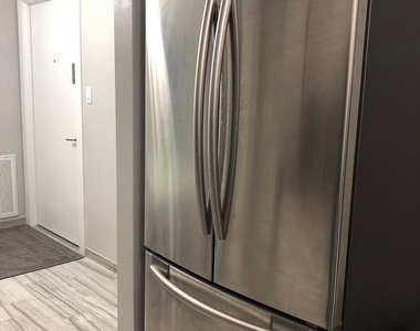 3190 N Atlantic Avenue - Photo Thumbnail 6