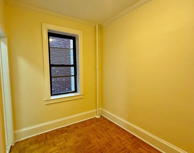 East 38th Street - Photo Thumbnail 2