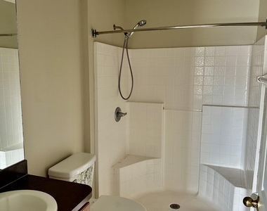4066 Meander Place - Photo Thumbnail 13