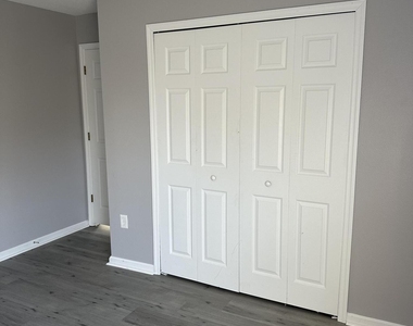 4066 Meander Place - Photo Thumbnail 15