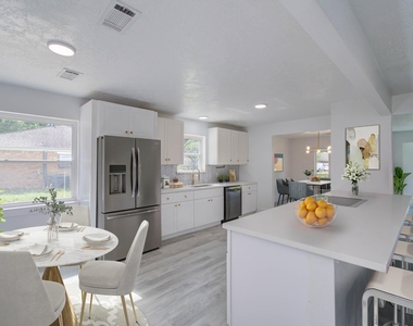 550 Brandon Road - Photo Thumbnail 8
