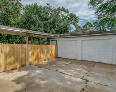 550 Brandon Road - Photo Thumbnail 23