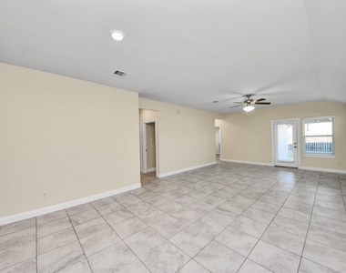 24654 Greenwood Bay Drive - Photo Thumbnail 20