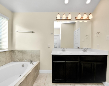 24654 Greenwood Bay Drive - Photo Thumbnail 29