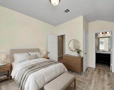 24654 Greenwood Bay Drive - Photo Thumbnail 26