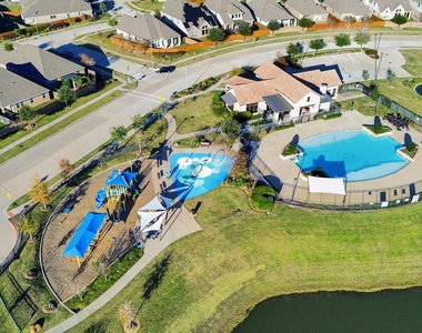 24654 Greenwood Bay Drive - Photo Thumbnail 41
