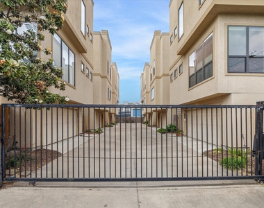 1105 W 21st Street - Photo Thumbnail 28