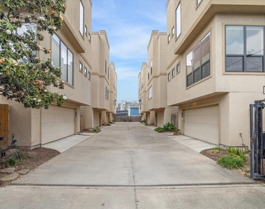 1105 W 21st Street - Photo Thumbnail 27