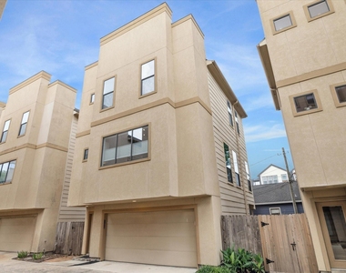 1105 W 21st Street - Photo Thumbnail 26