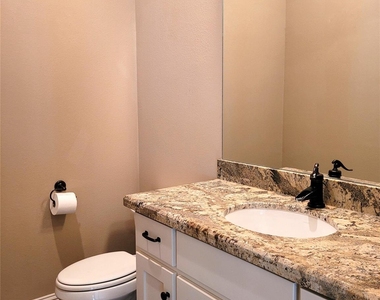 1508 Fowler Street - Photo Thumbnail 21
