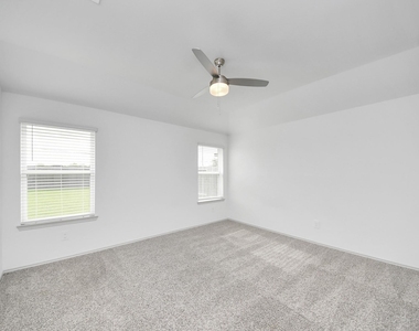 3521 Rockefeller Road - Photo Thumbnail 26