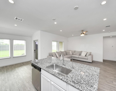3521 Rockefeller Road - Photo Thumbnail 22