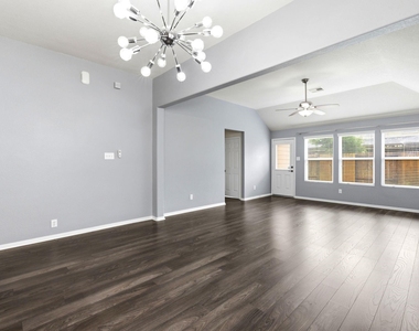 15002 Miller Meadows Lane - Photo Thumbnail 13
