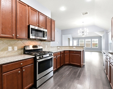 15002 Miller Meadows Lane - Photo Thumbnail 18