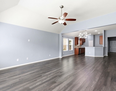 15002 Miller Meadows Lane - Photo Thumbnail 8