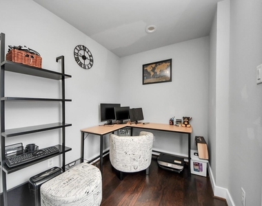 425 Gregg Street - Photo Thumbnail 30