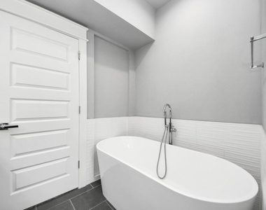 425 Gregg Street - Photo Thumbnail 26