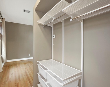 1227 Harvard Street - Photo Thumbnail 8