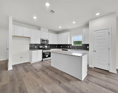 16478 Branchers Drive - Photo Thumbnail 7