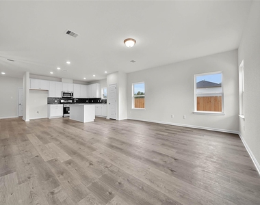 16478 Branchers Drive - Photo Thumbnail 3