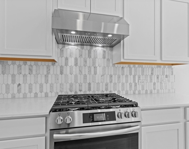 2720 Grove Crest Drive - Photo Thumbnail 11