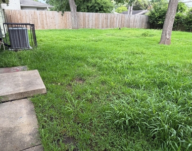 7626 Rhobell Street - Photo Thumbnail 17