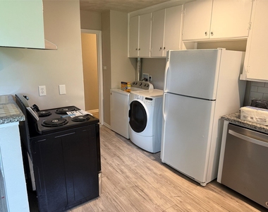 7626 Rhobell Street - Photo Thumbnail 9