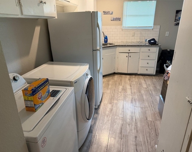 7626 Rhobell Street - Photo Thumbnail 10