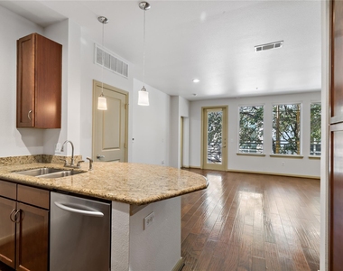 505 Jackson Hill Street - Photo Thumbnail 8