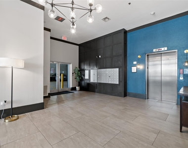 505 Jackson Hill Street - Photo Thumbnail 2