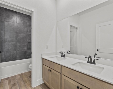 5218 Sage Hills Drive - Photo Thumbnail 29