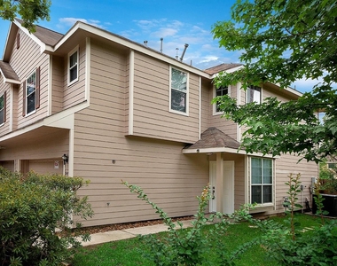 247 W Stedhill Loop - Photo Thumbnail 1