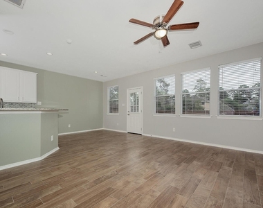 247 W Stedhill Loop - Photo Thumbnail 4