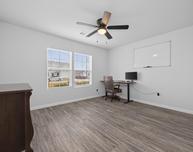 72 County Road 51028 - Photo Thumbnail 8