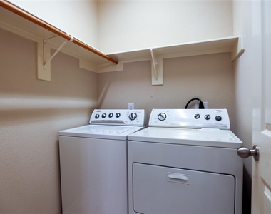 5102 Heatherdawn Ct - Photo Thumbnail 29
