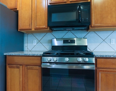 5102 Heatherdawn Ct - Photo Thumbnail 12