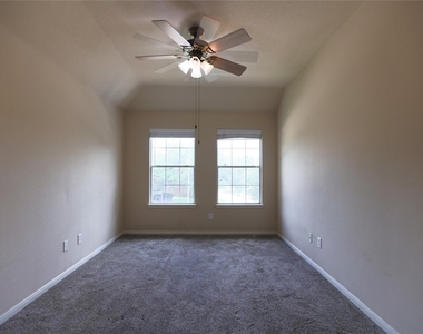 5102 Heatherdawn Ct - Photo Thumbnail 24